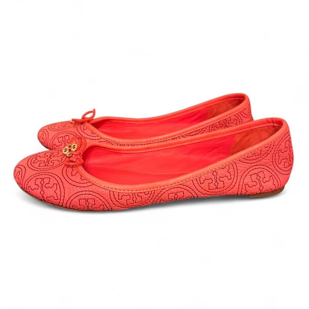 Tory Burch "Chelsea" Stitched Logo Ballet Flats color Rose Petal (Coral Pink).